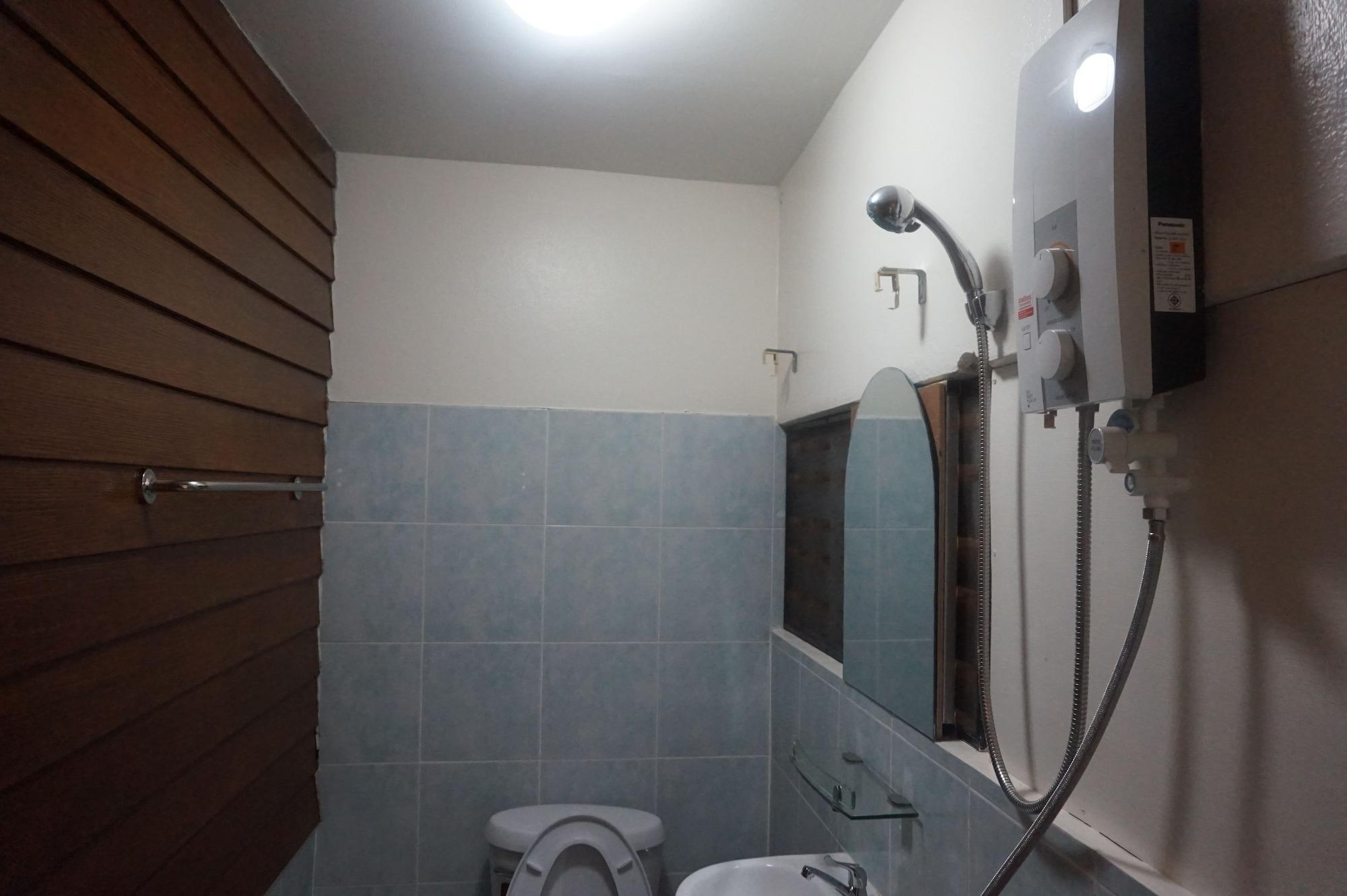 Phrasing Guesthouse Chiang Mai Extérieur photo