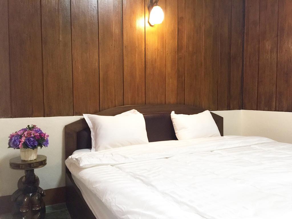 Phrasing Guesthouse Chiang Mai Extérieur photo