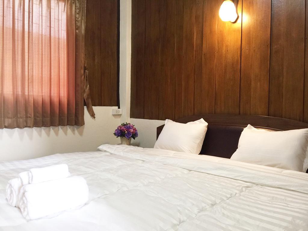 Phrasing Guesthouse Chiang Mai Extérieur photo