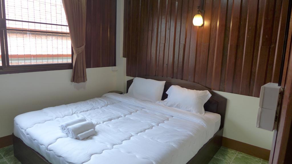 Phrasing Guesthouse Chiang Mai Extérieur photo