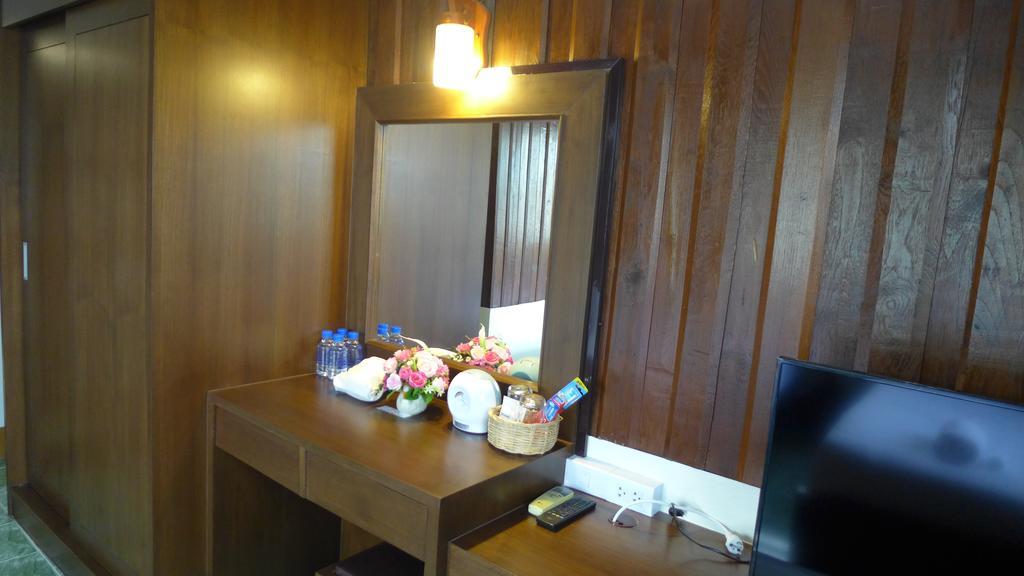 Phrasing Guesthouse Chiang Mai Extérieur photo