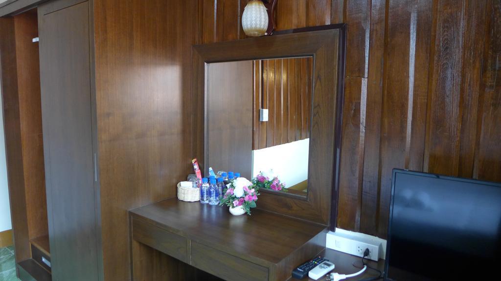 Phrasing Guesthouse Chiang Mai Extérieur photo
